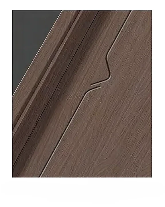 ጥልቅ የተቀረጹ የእንጨት በሮች